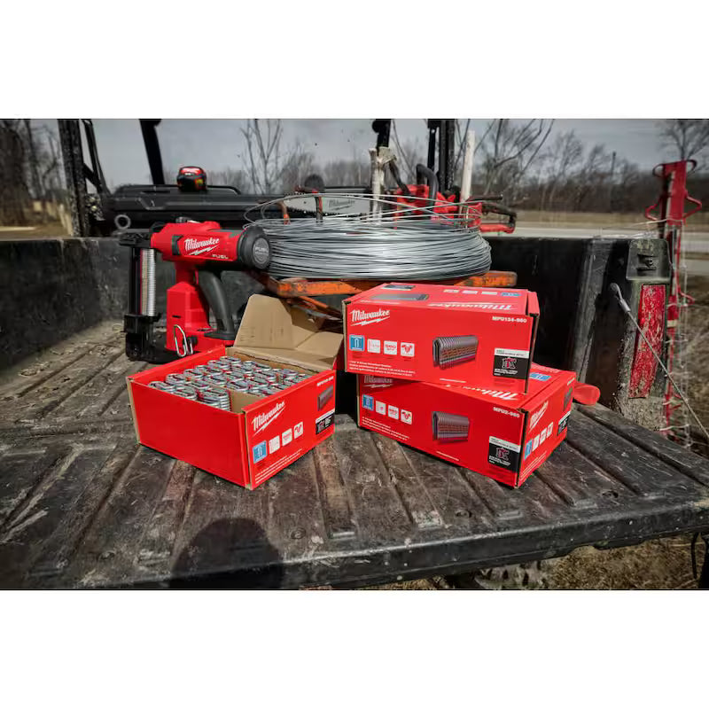 1-3/4 in. 9-Gauge Galvanized Staples (960 Per Box) I662819