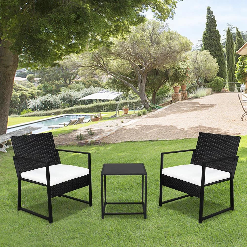 3-Piece Bistro Set with Rattan Chairs H139