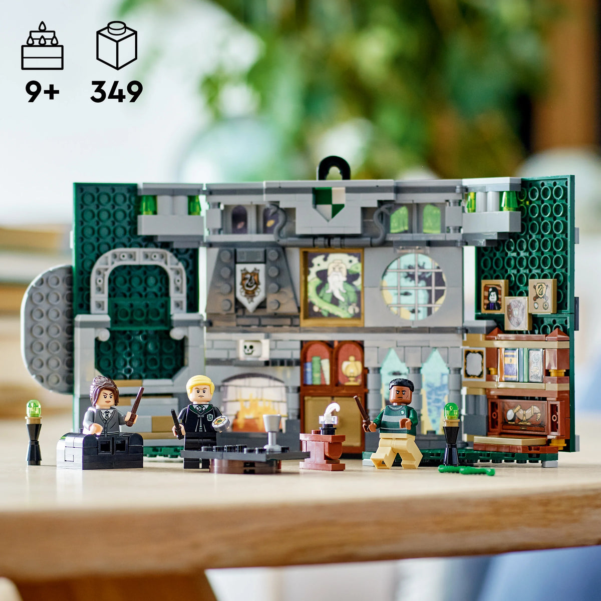 Building Set J837774