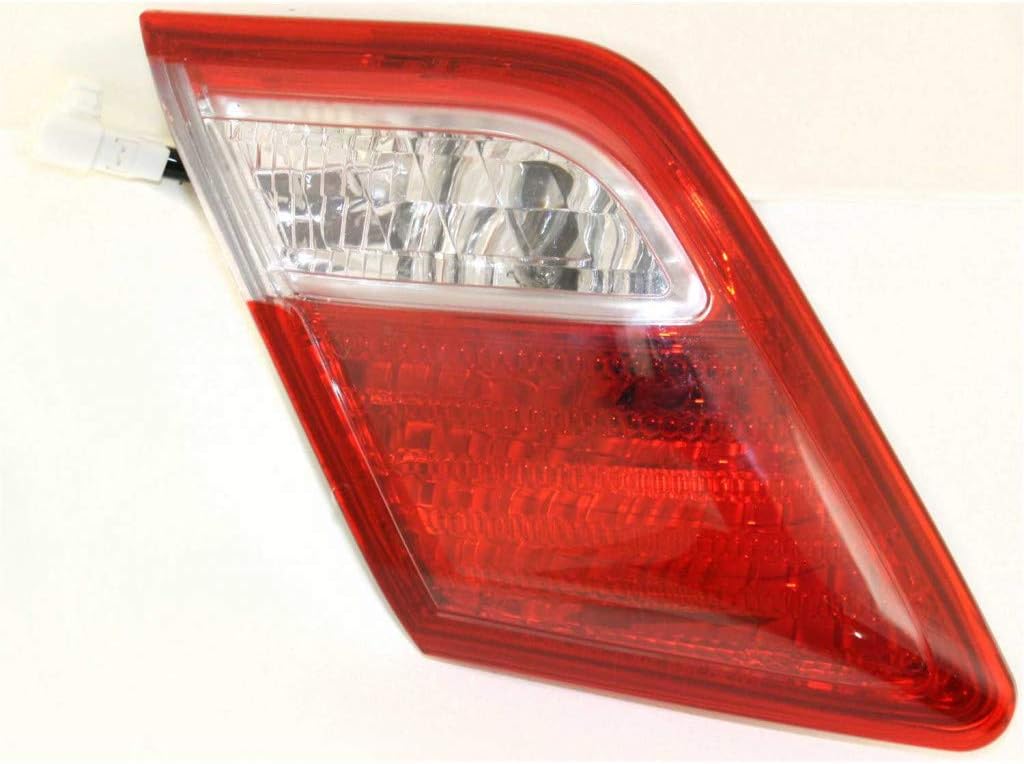 2007-2009 Toyota Camry Rear Backup Tail Light Driver Side Inner H32203