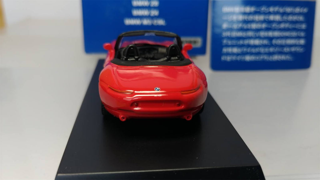 1:64 BMW Z8 1999 Red Used U7253