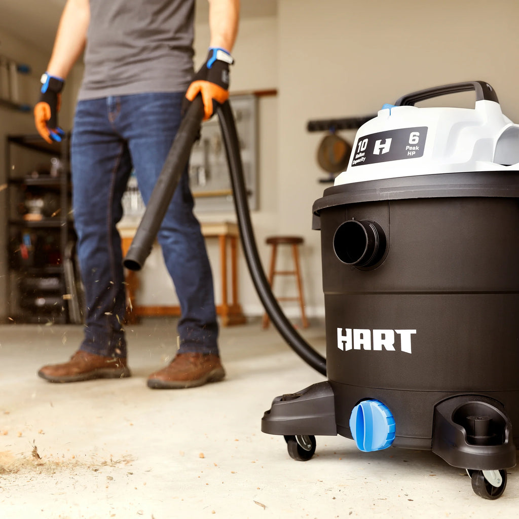 10 Gallon 6 Peak HP Poly Wet/Dry Vacuum Q156