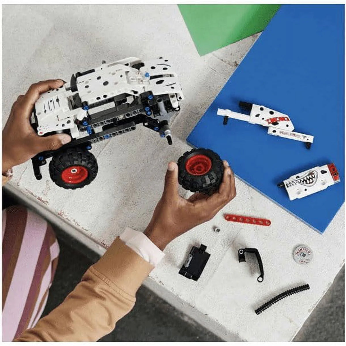 Monster Jam Monster Mutt Dalmatian E93832