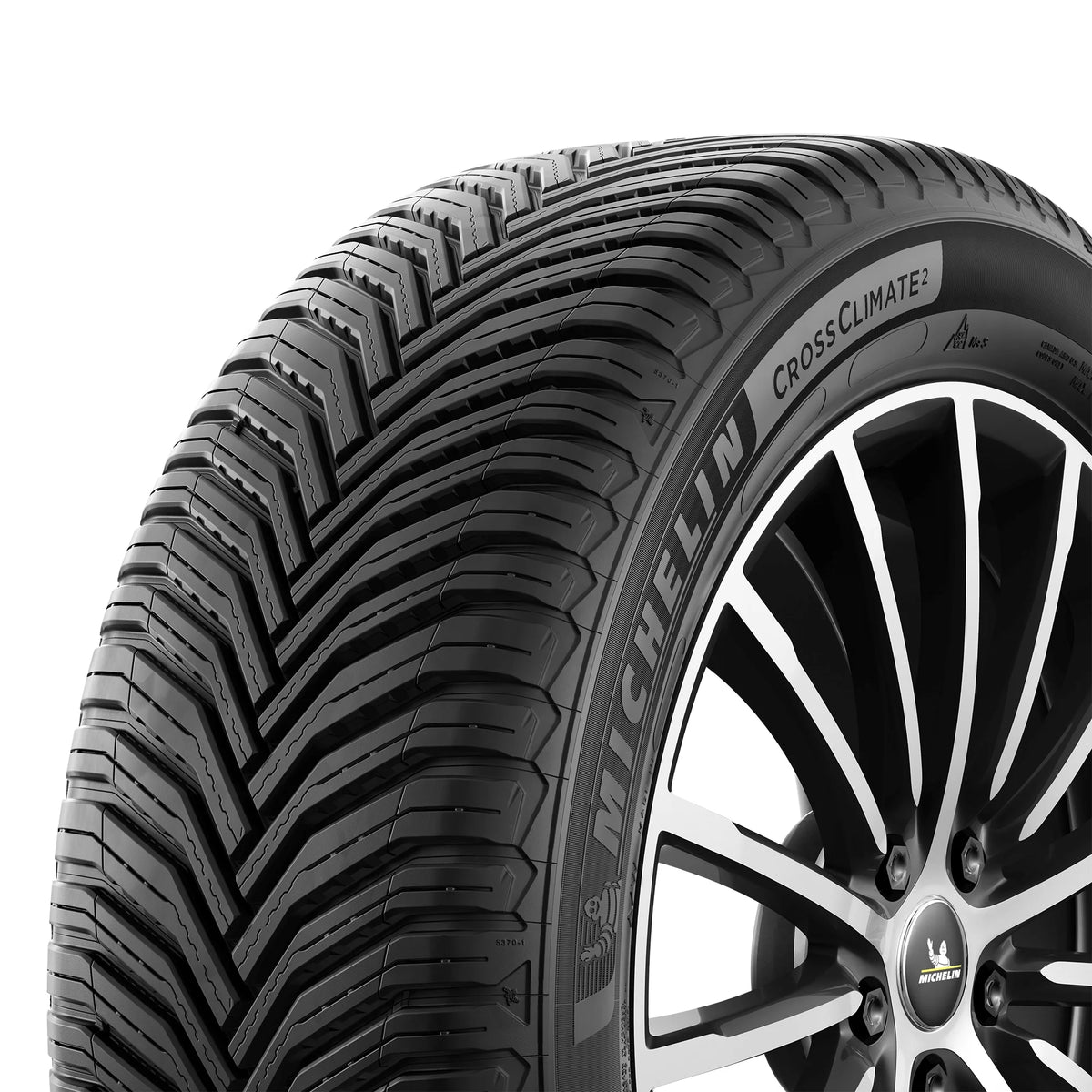 All-Season 245/45R17/XL 99V Tire F672